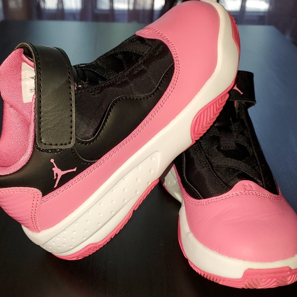 Preschool Jordan Sneaker